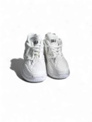 BOYS IMPORT SHOE D35-01