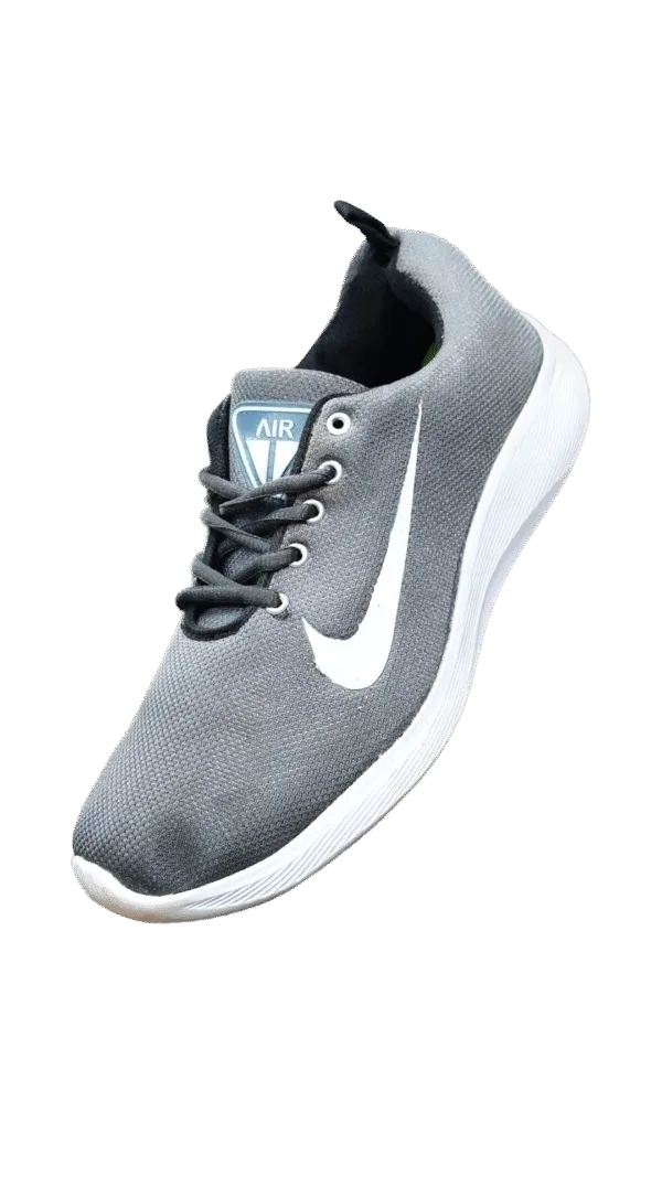 BOYS SPORTS SHOE 
ART - LOOSE