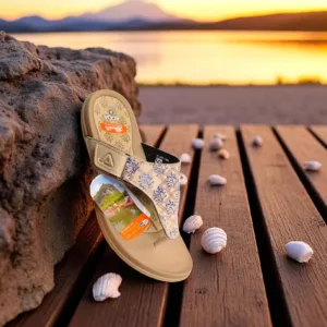 ADDA Girls’ Printed Flip-Flop ART -  SHINE
