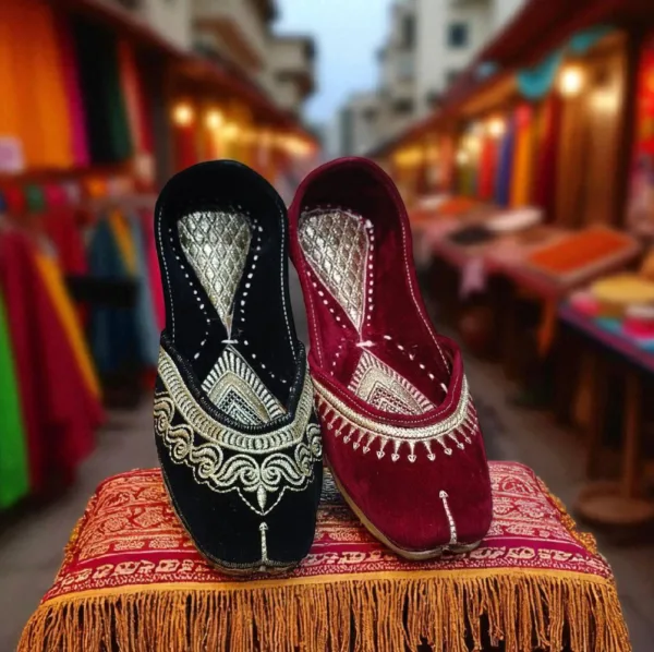 Elegant Velvet Ladies Mozri
D36-56