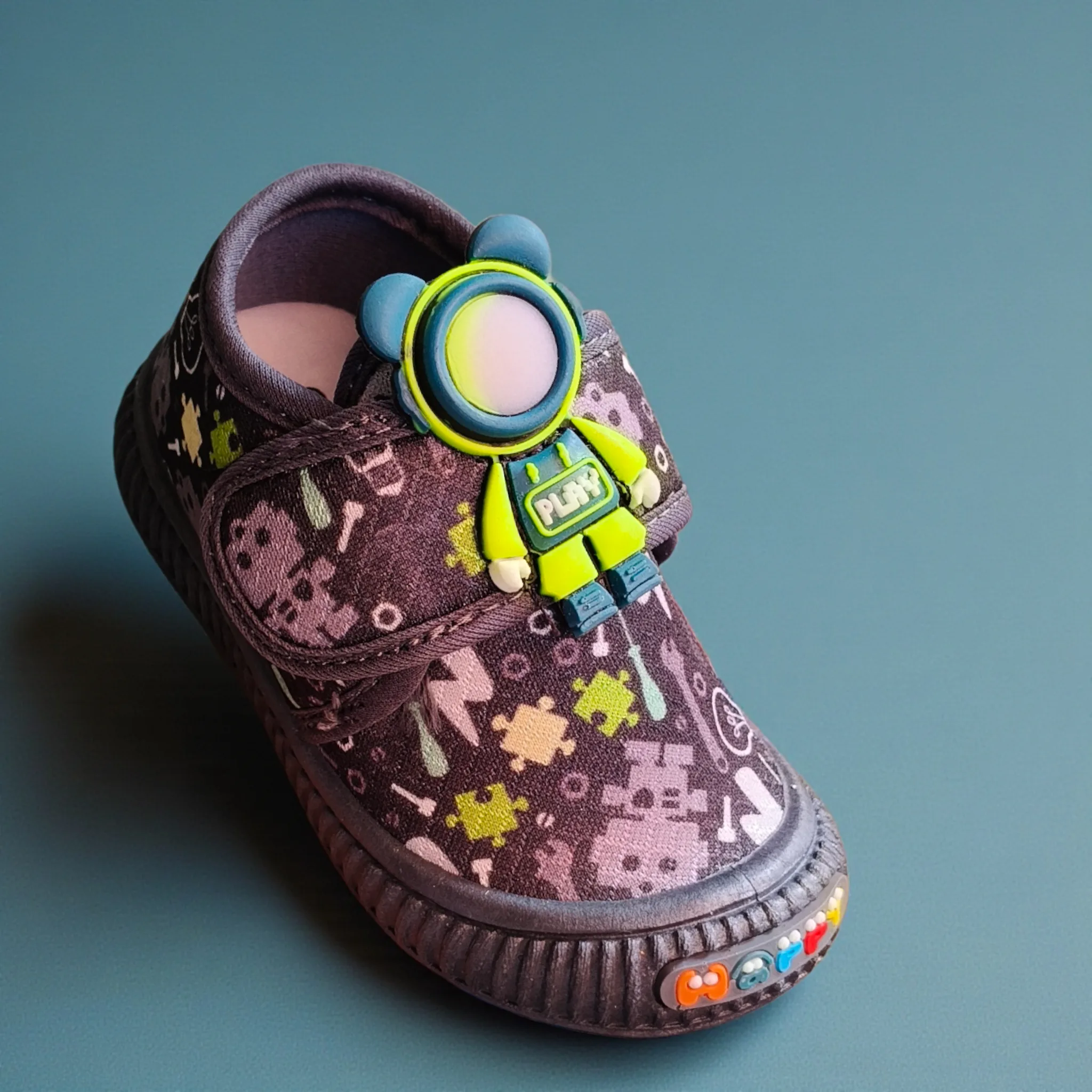 Space Explorer Play Shoes ART - happy 6