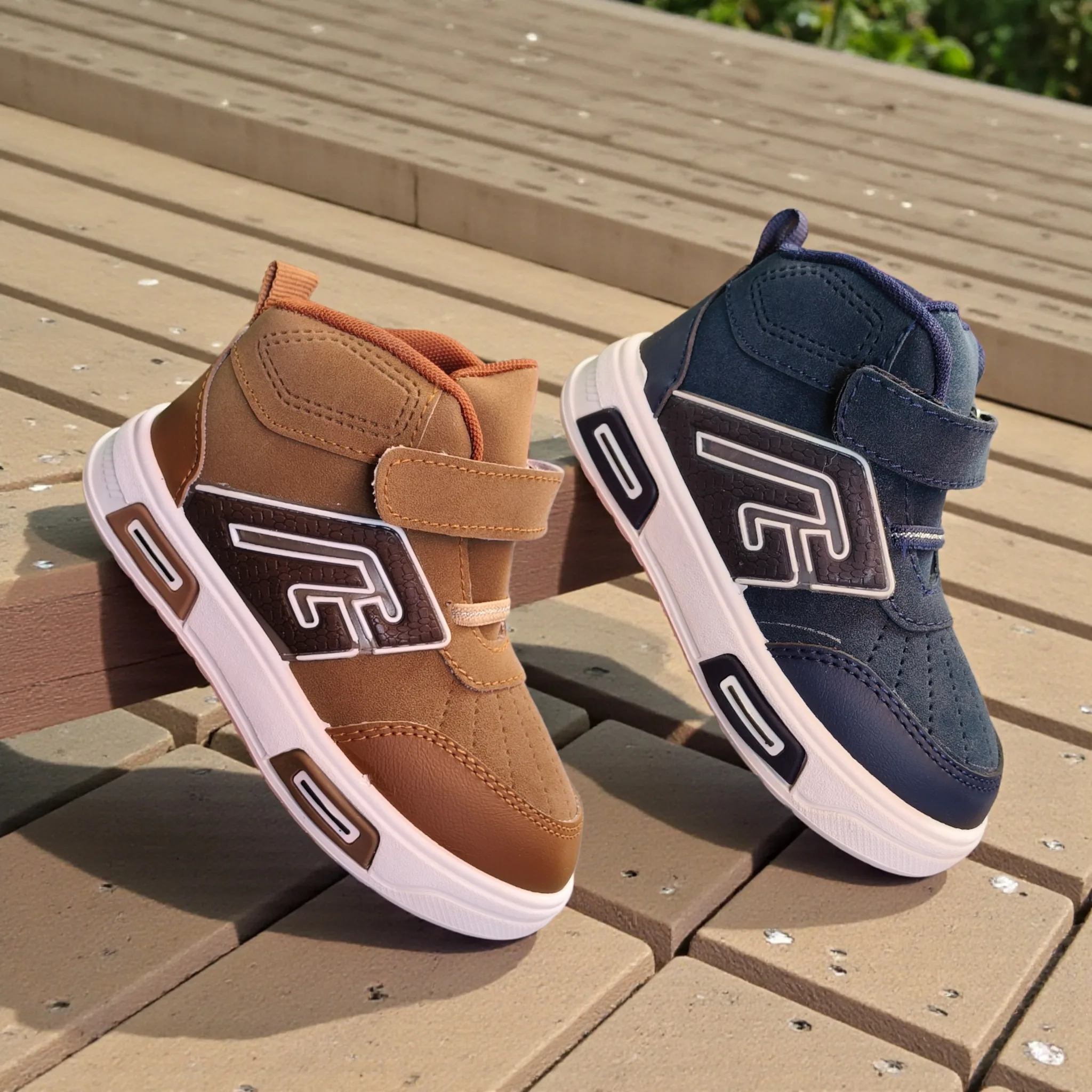 ZoomPlay Mid Top Sneakers ART - supreme 11