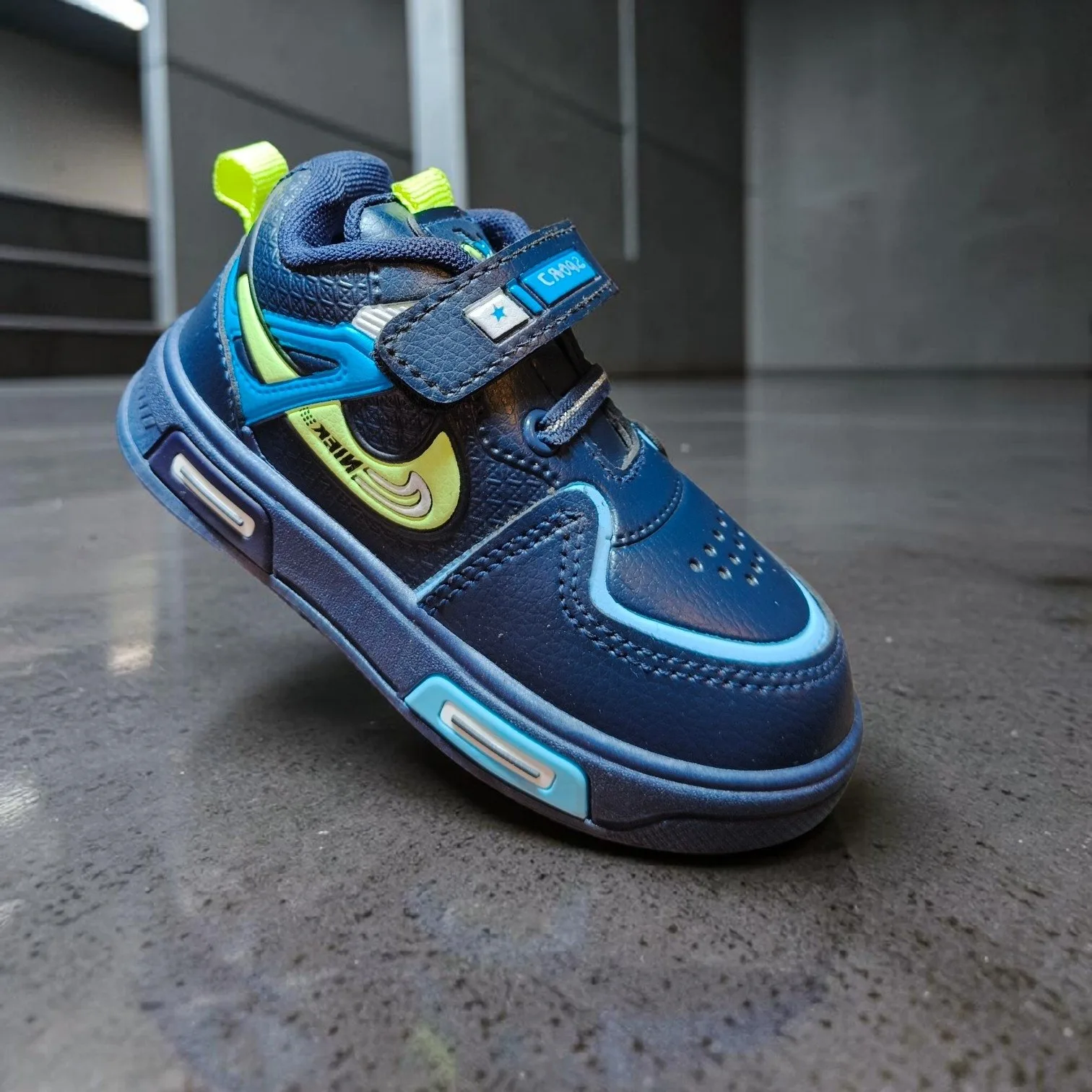 TurboX Sport Sneakers ART - supreme 10 - Image 4