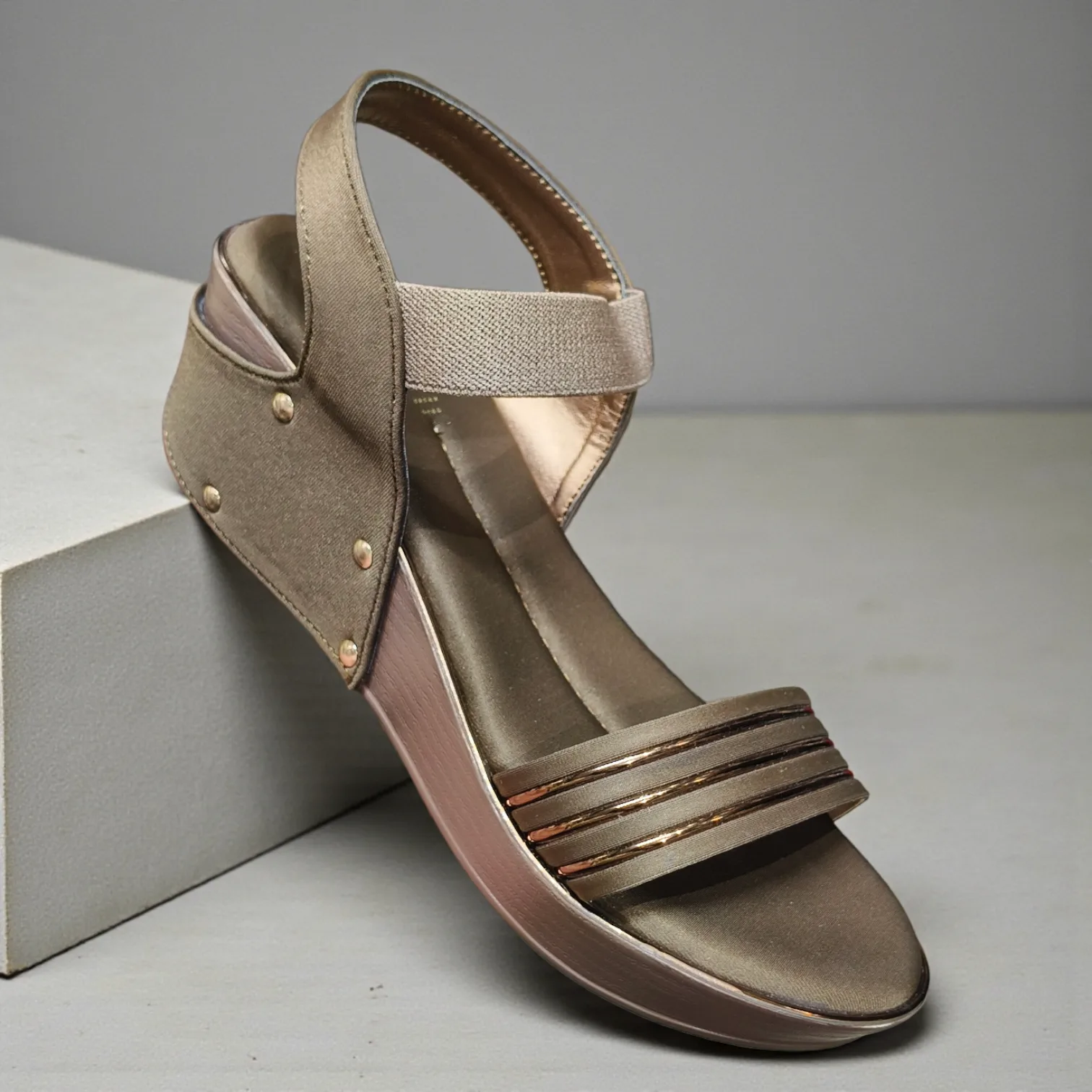 Women’s Metallic Wedge Sandals ART - D41-10 - Image 2