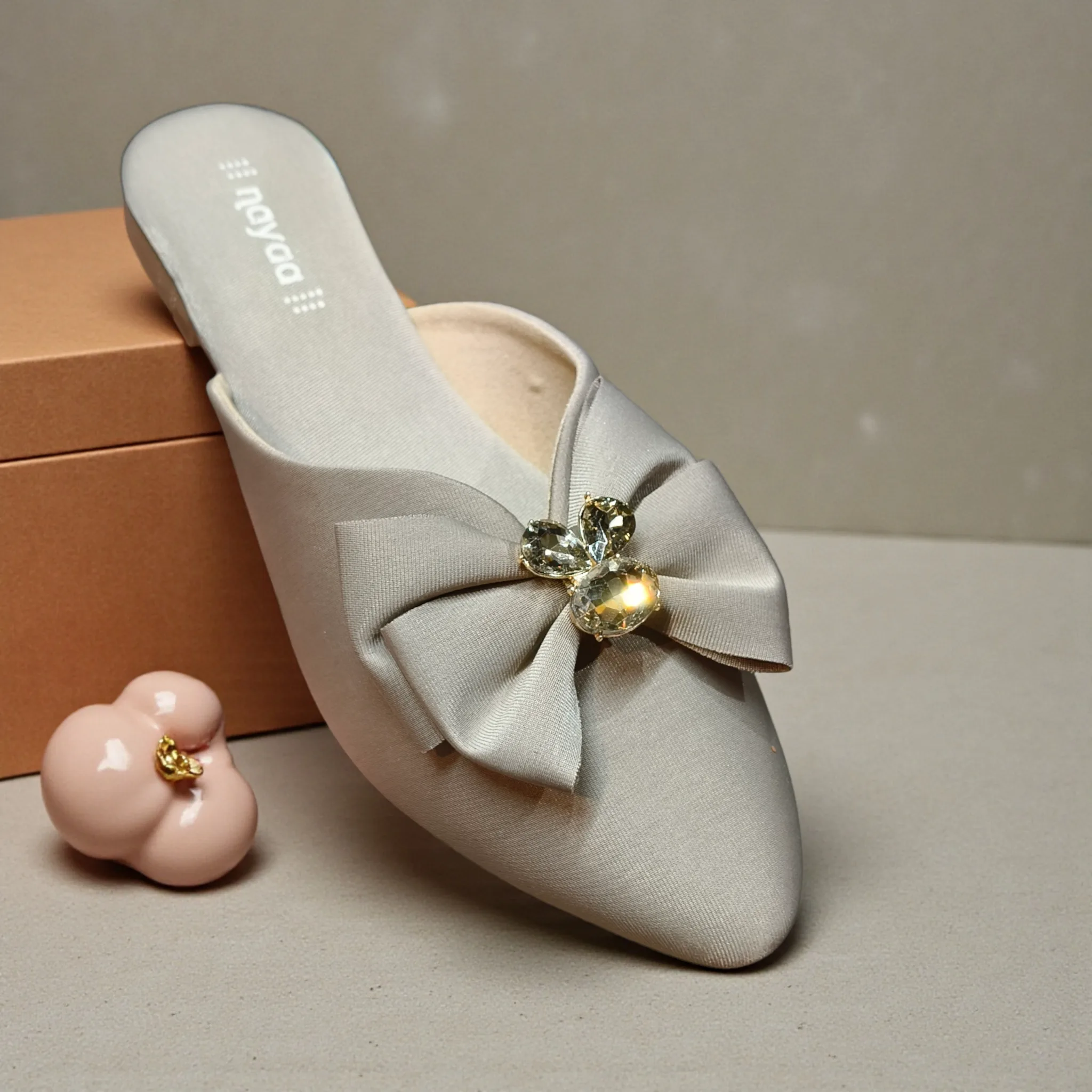 Embellished Bow Pointed-Toe Mules ART - D41-32 - Image 4