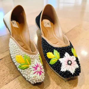 Handcrafted Punjabi Juttis / Khussas 🥿 ART - D48-49