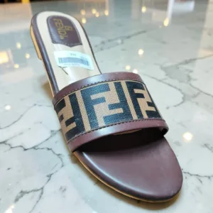 Fendi Monogram Slide Sandal 👡 ART - D48-43