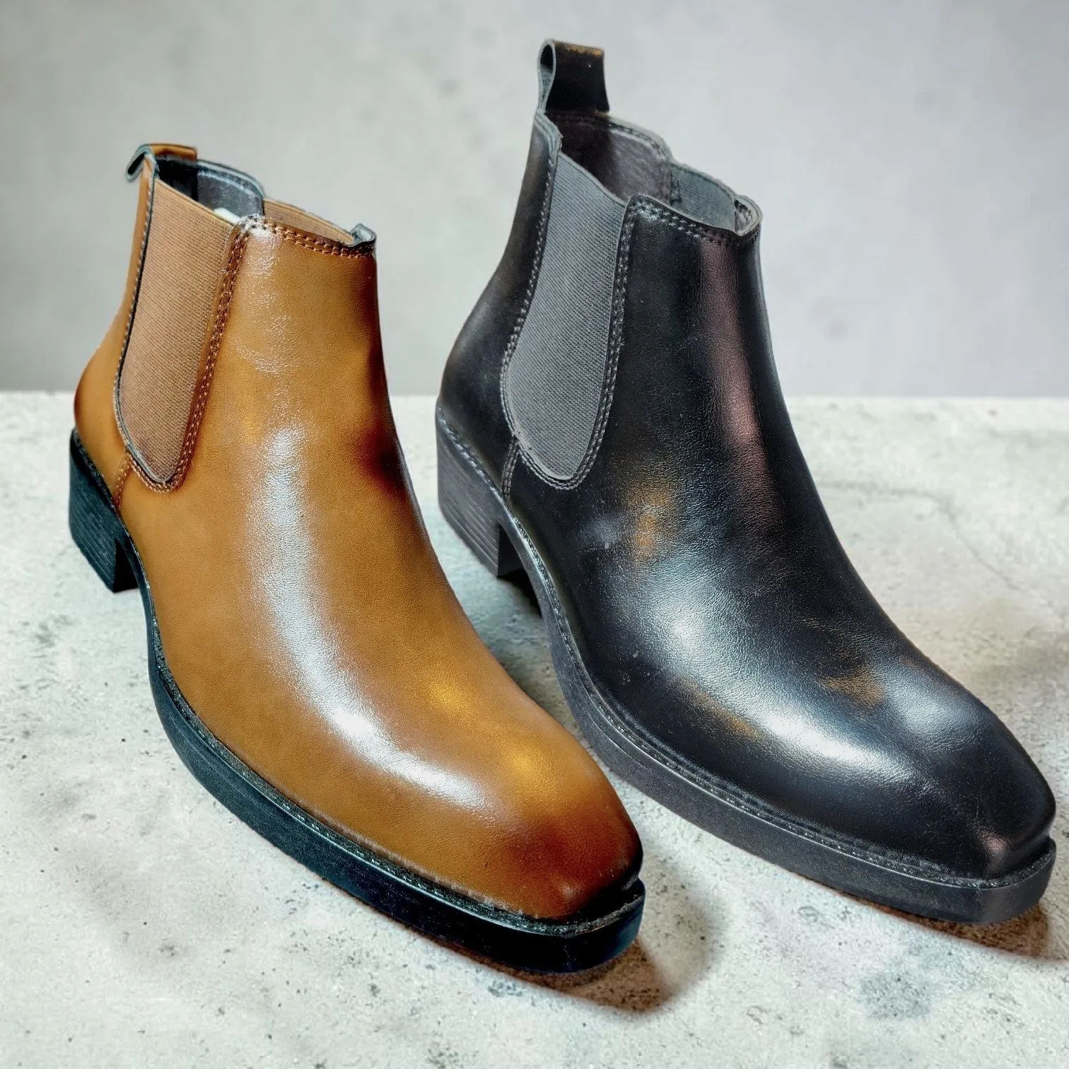 š¢ Classic Leather Chelsea Boots ART - D47-13