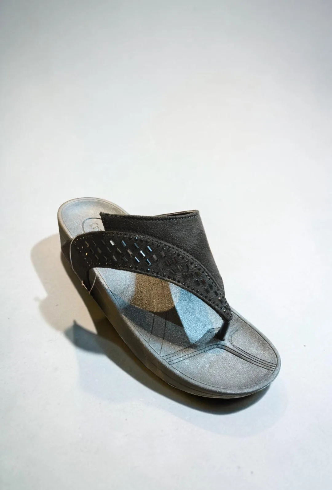 Women's Embellished Comfort Thong Sandal / Wedge Flip-Flop, Art-Mona-1